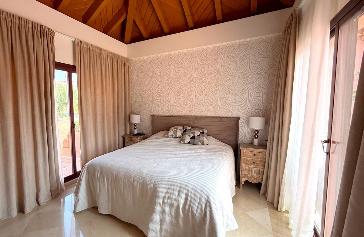 Duplex te koop in New Golden Mile | 3 slaapkamers H5357338