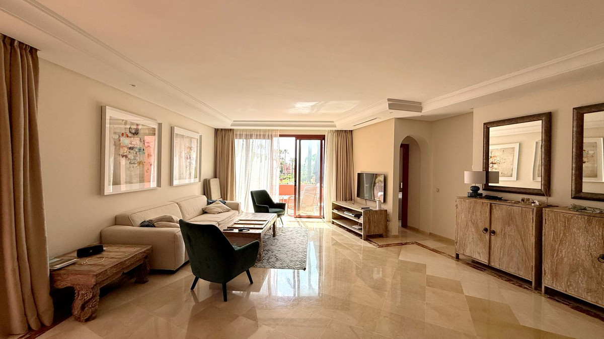 Duplex te koop in New Golden Mile | 3 slaapkamers H5357338