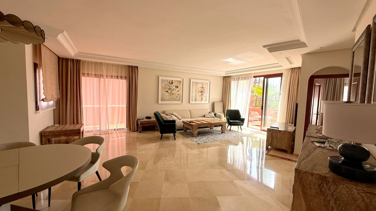 Duplex te koop in New Golden Mile | 3 slaapkamers H5357338