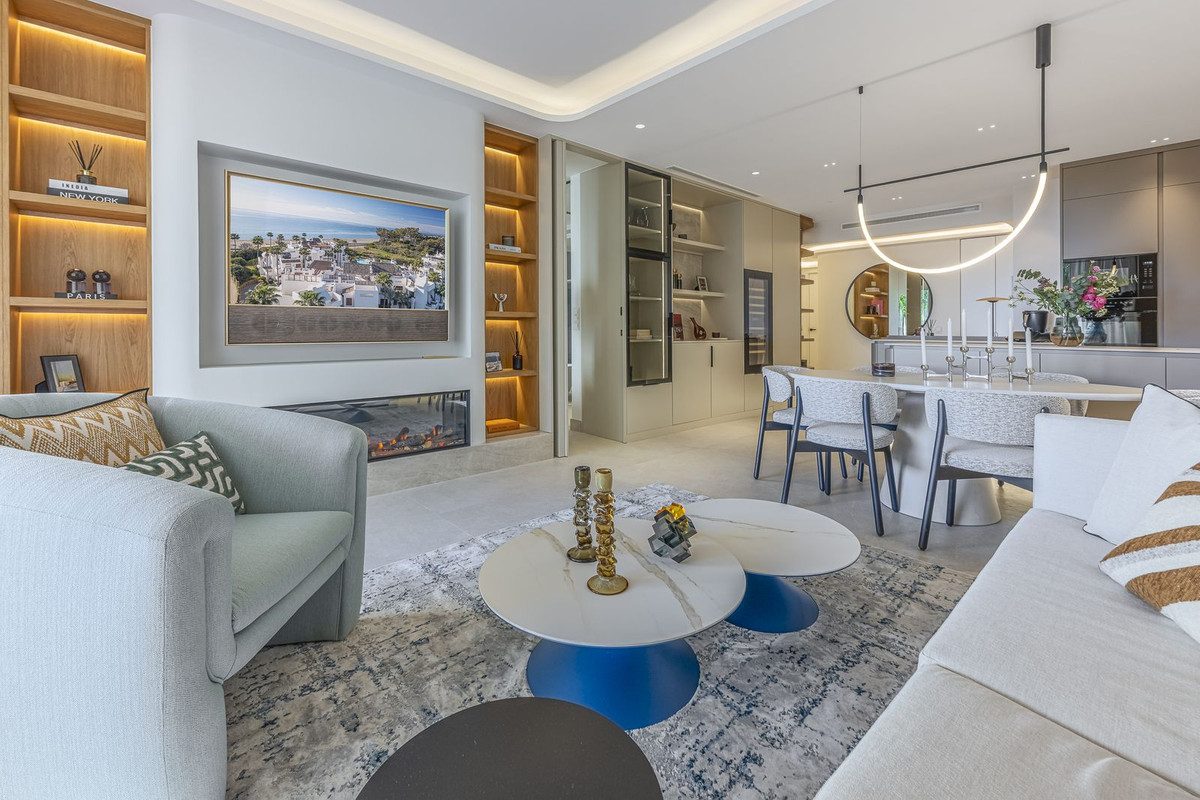 Appartement te koop in New Golden Mile | 3 slaapkamers H5361238