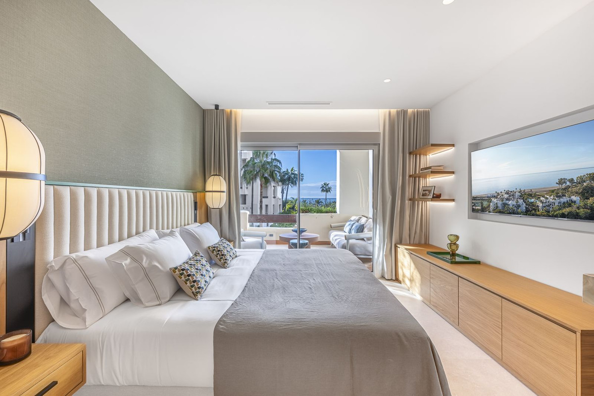 Appartement te koop in New Golden Mile | 3 slaapkamers H5361238