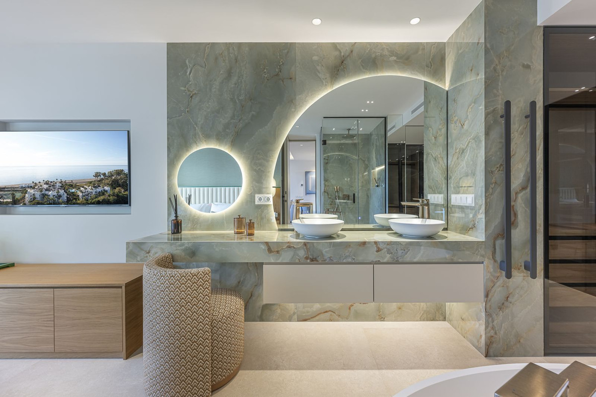 Appartement te koop in New Golden Mile | 3 slaapkamers H5361238