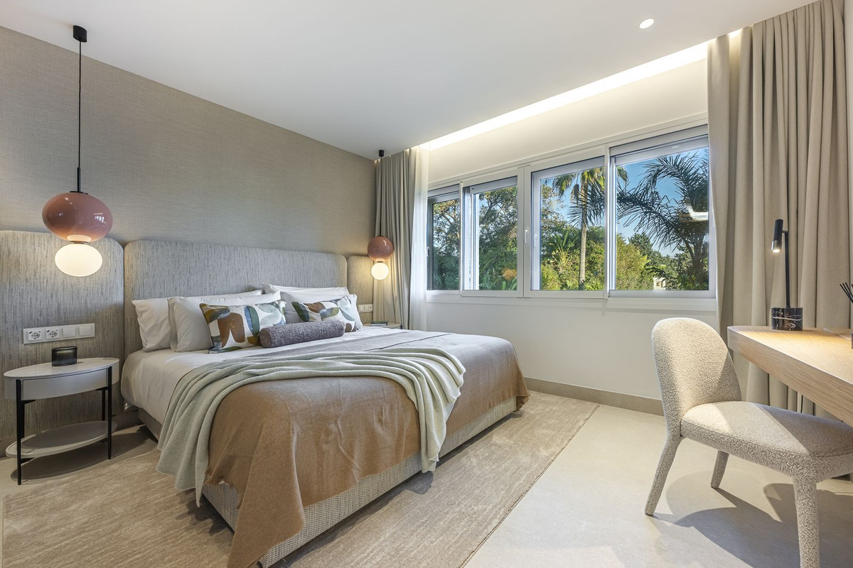 Appartement te koop in New Golden Mile | 3 slaapkamers H5361238