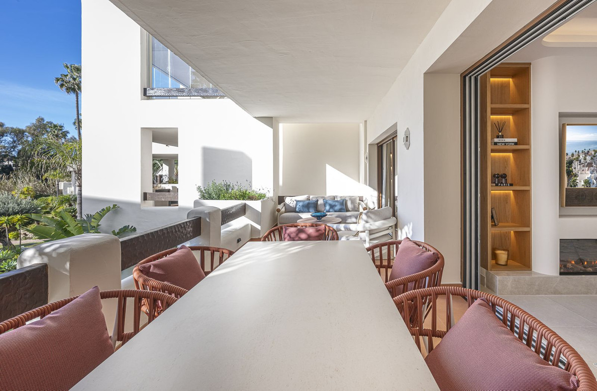 Appartement te koop in New Golden Mile | 3 slaapkamers H5361238