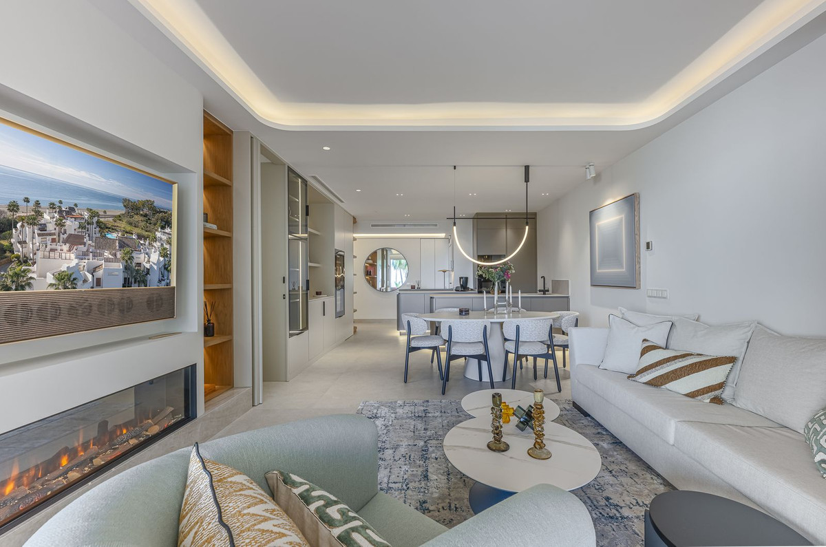 Appartement te koop in New Golden Mile | 3 slaapkamers H5361238