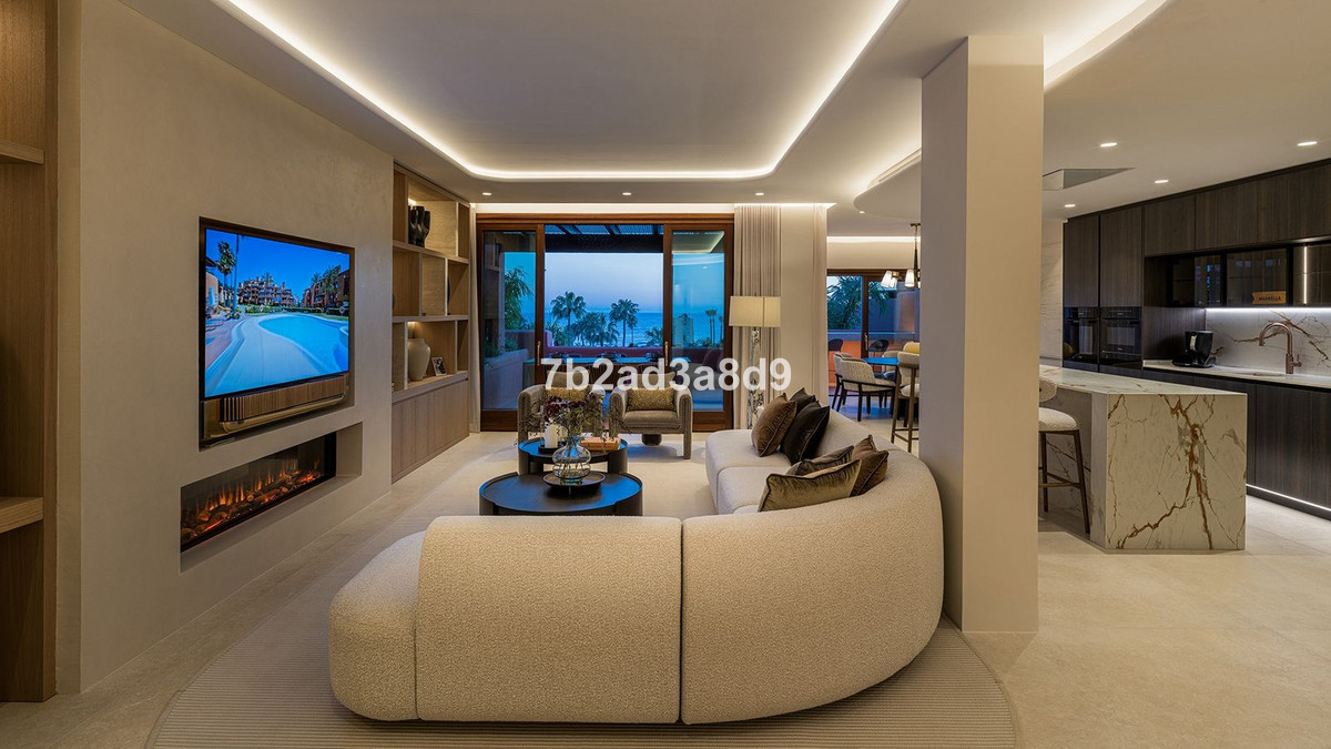 Appartement te koop in New Golden Mile | 3 slaapkamers H5362954