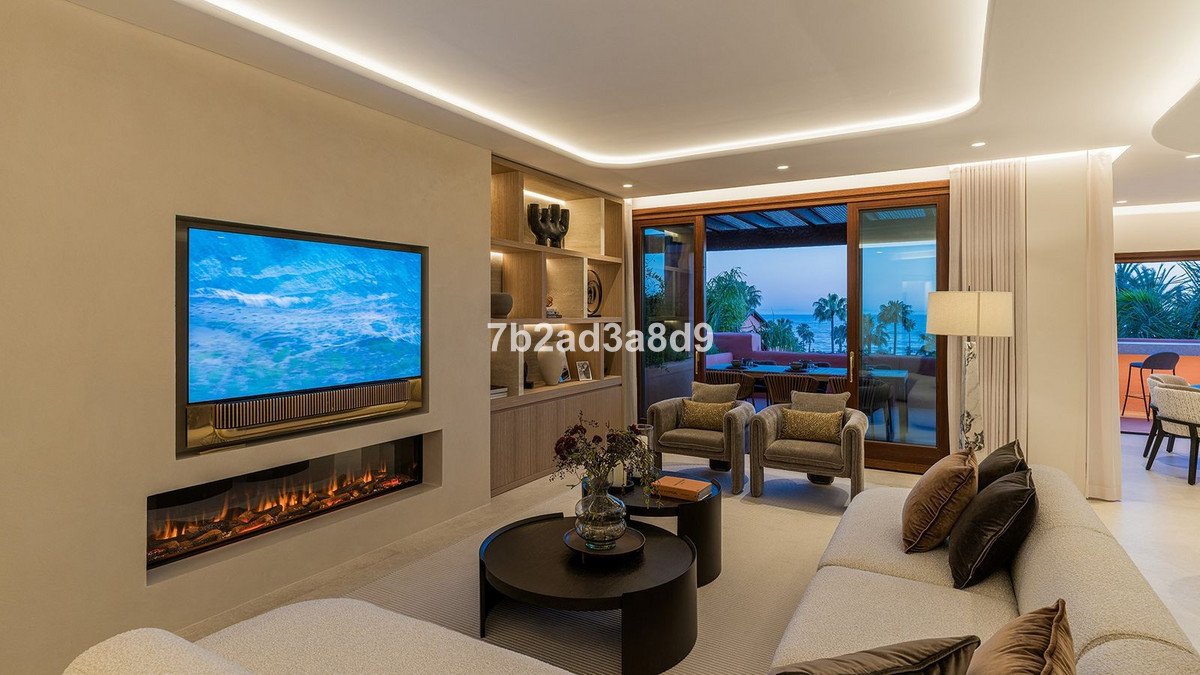 Appartement te koop in New Golden Mile | 3 slaapkamers H5362954