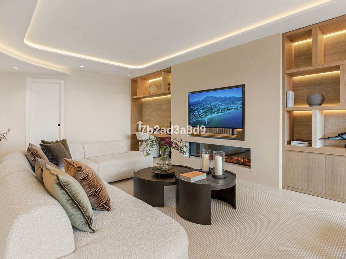 Appartement te koop in New Golden Mile | 3 slaapkamers H5362954