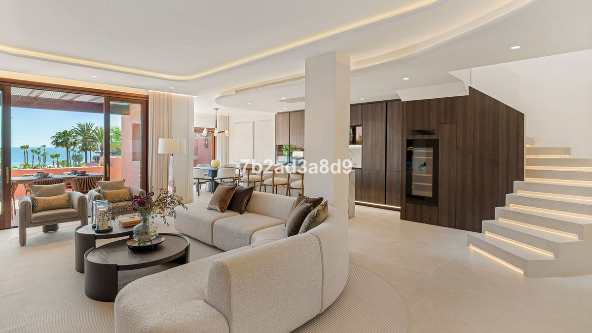 Appartement te koop in New Golden Mile | 3 slaapkamers H5362954