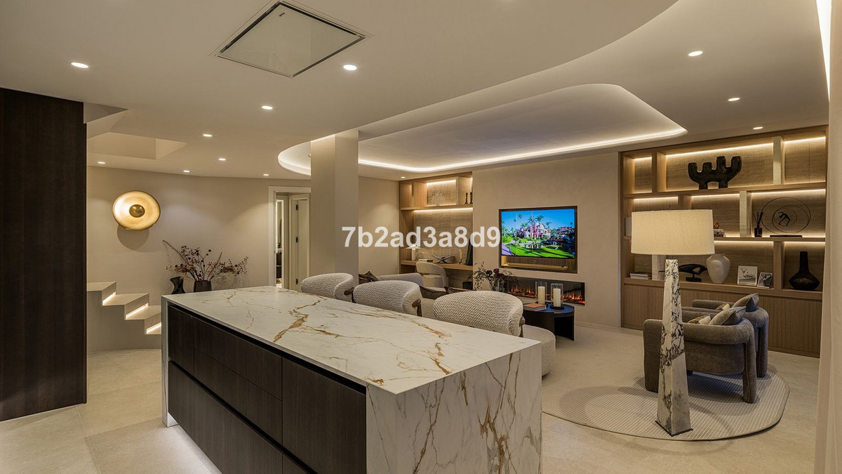 Appartement te koop in New Golden Mile | 3 slaapkamers H5362954