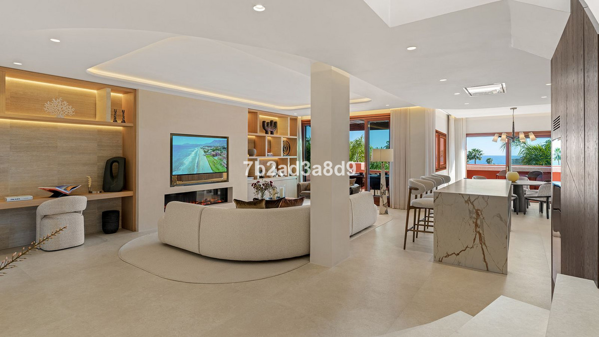 Appartement te koop in New Golden Mile | 3 slaapkamers H5362954