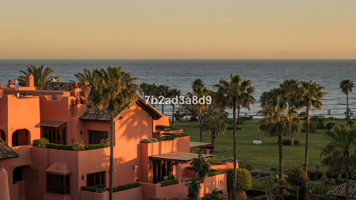 Appartement te koop in New Golden Mile | 3 slaapkamers H5362954