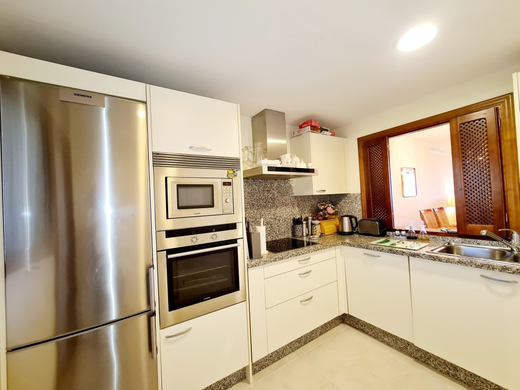 Appartement te koop in New Golden Mile | 2 slaapkamers H5376910