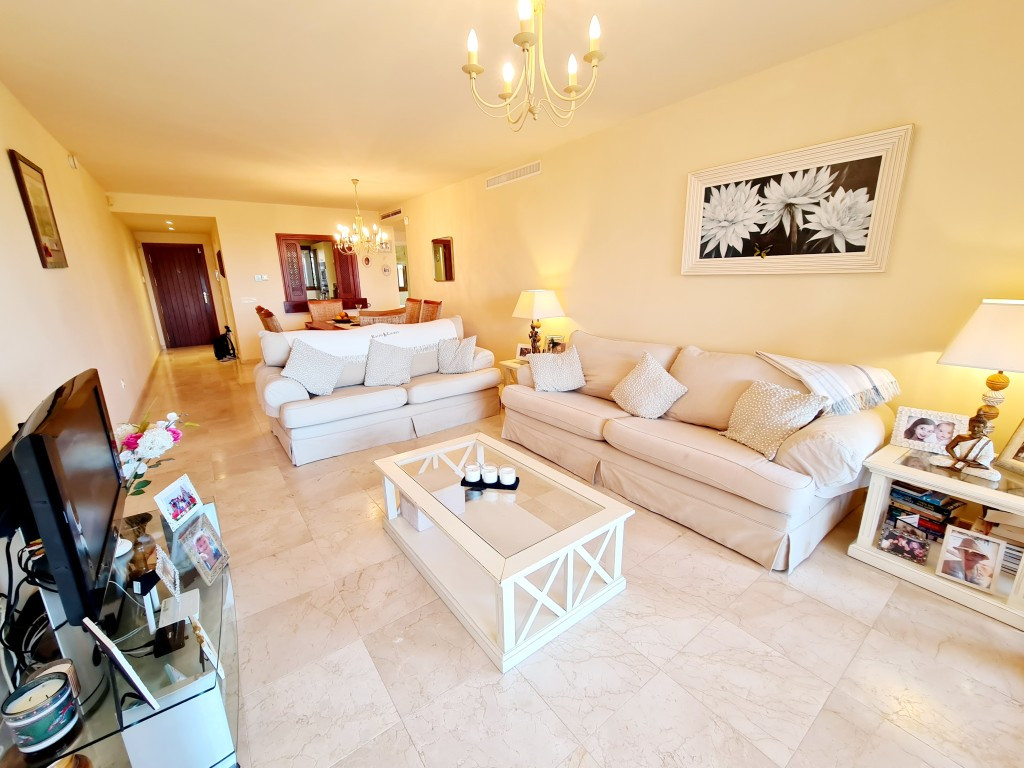 Appartement te koop in New Golden Mile | 2 slaapkamers H5376910