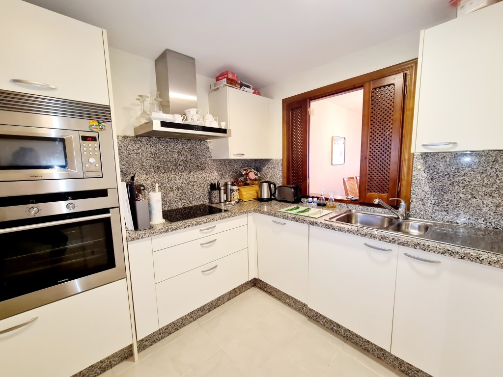 Appartement te koop in New Golden Mile | 2 slaapkamers H5376910