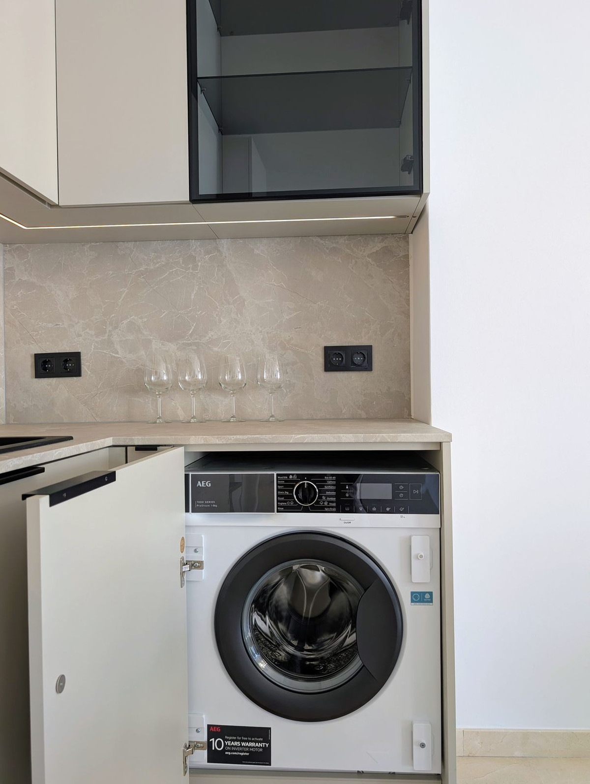 Appartement te koop in New Golden Mile | 3 slaapkamers H5390683