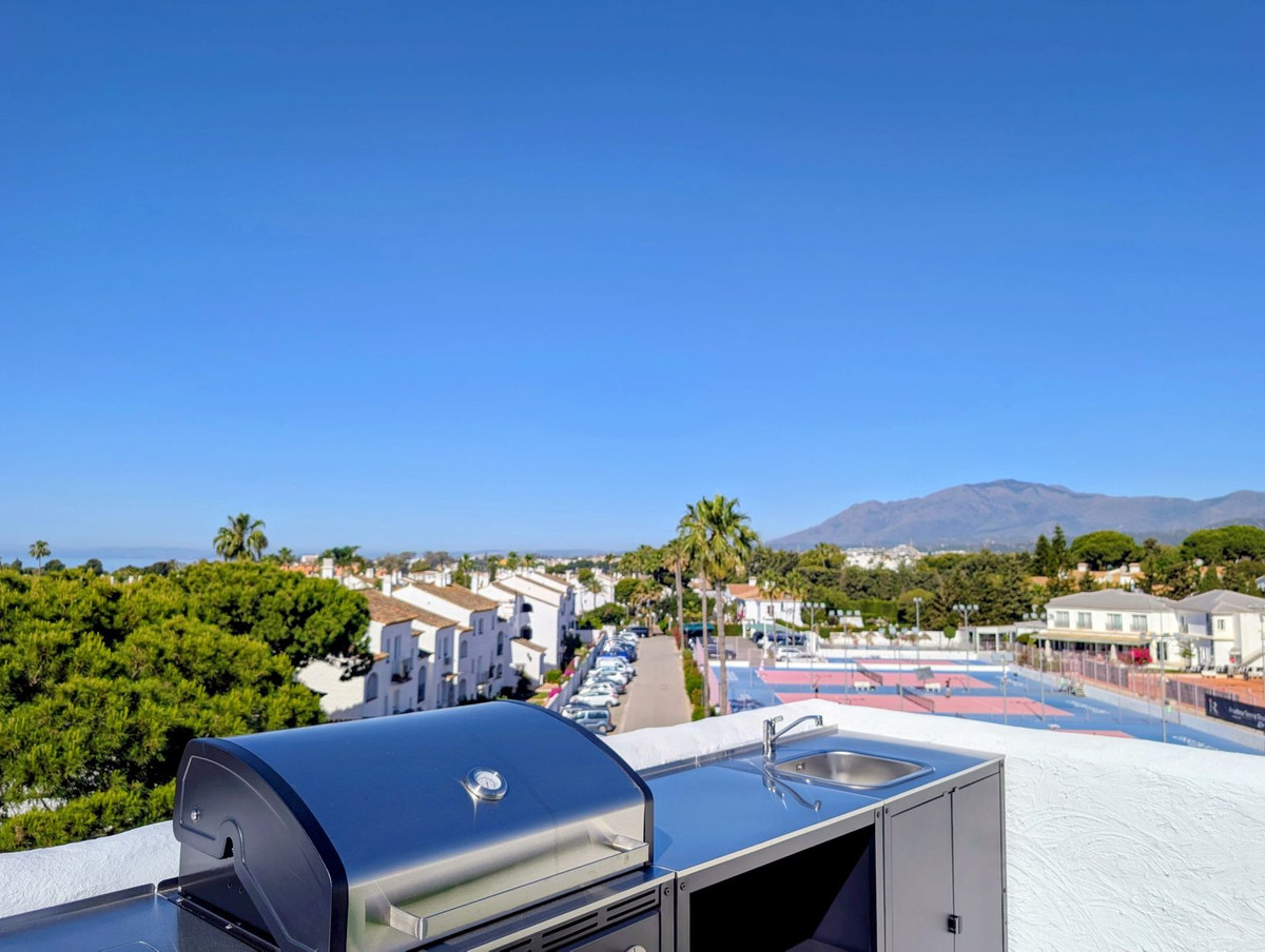 Appartement te koop in New Golden Mile | 3 slaapkamers H5390683