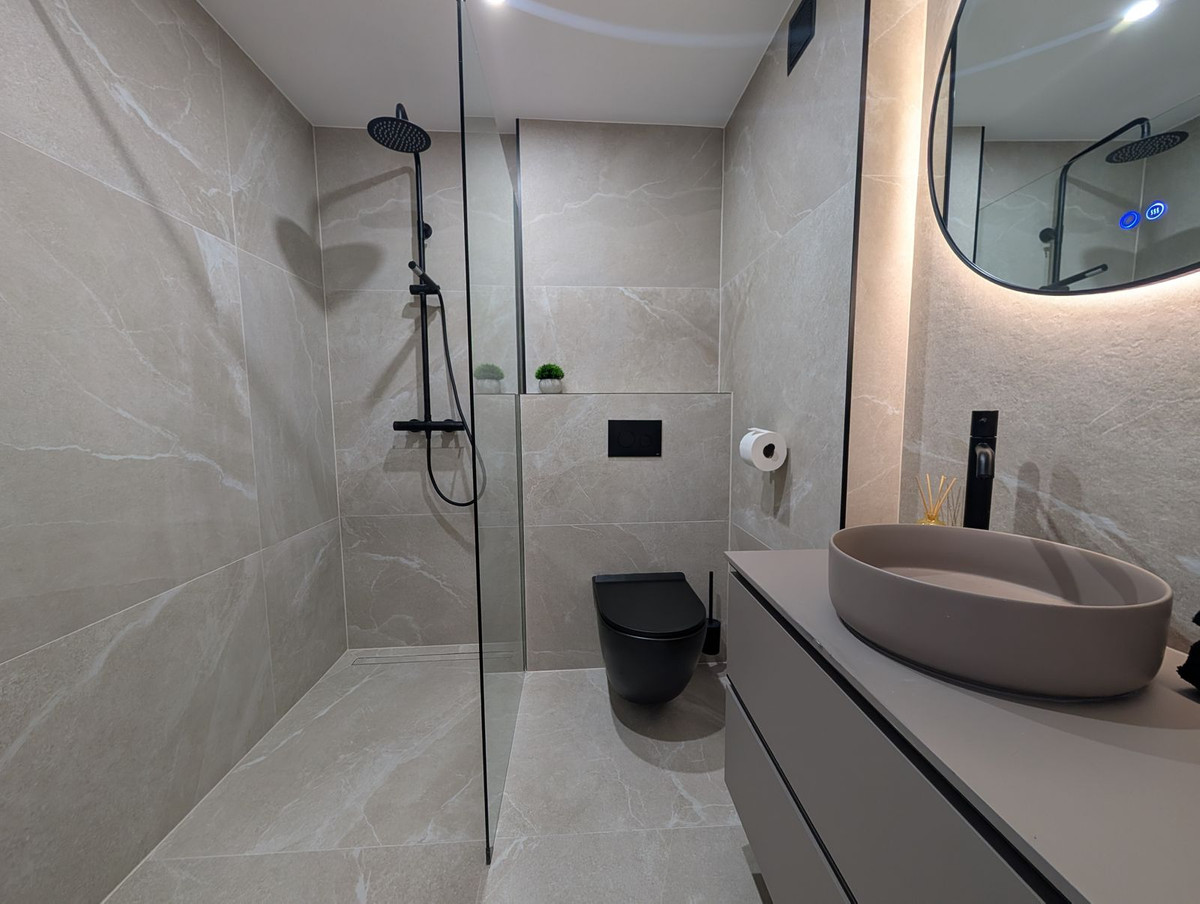 Appartement te koop in New Golden Mile | 3 slaapkamers H5390683