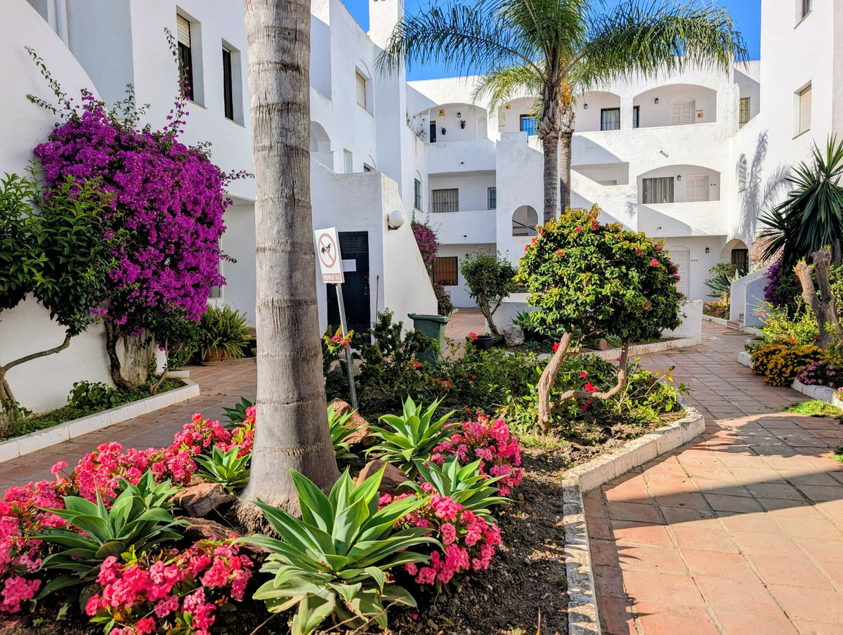 Appartement te koop in New Golden Mile | 3 slaapkamers H5390683