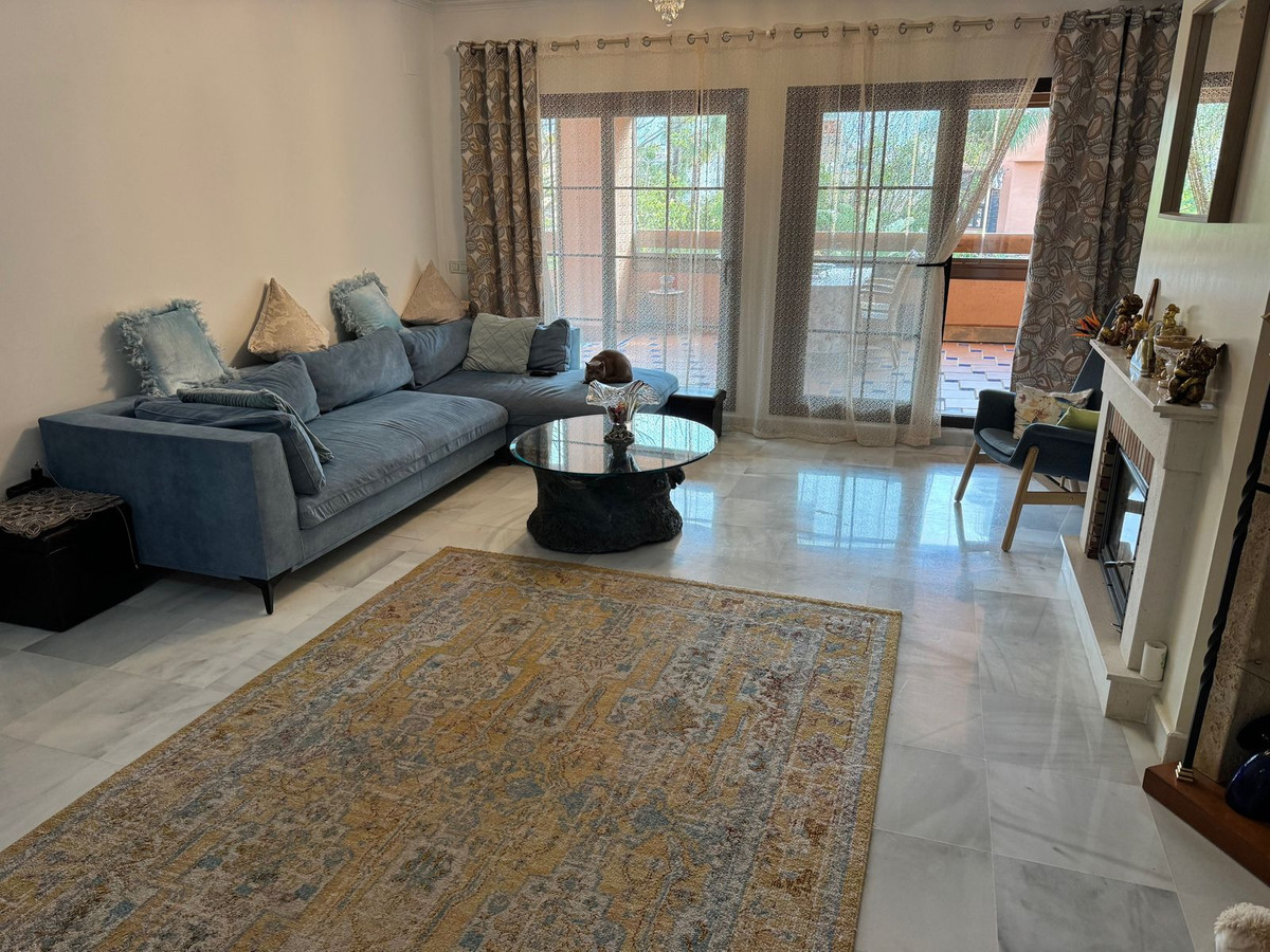Appartement te koop in New Golden Mile | 4 slaapkamers H5395864