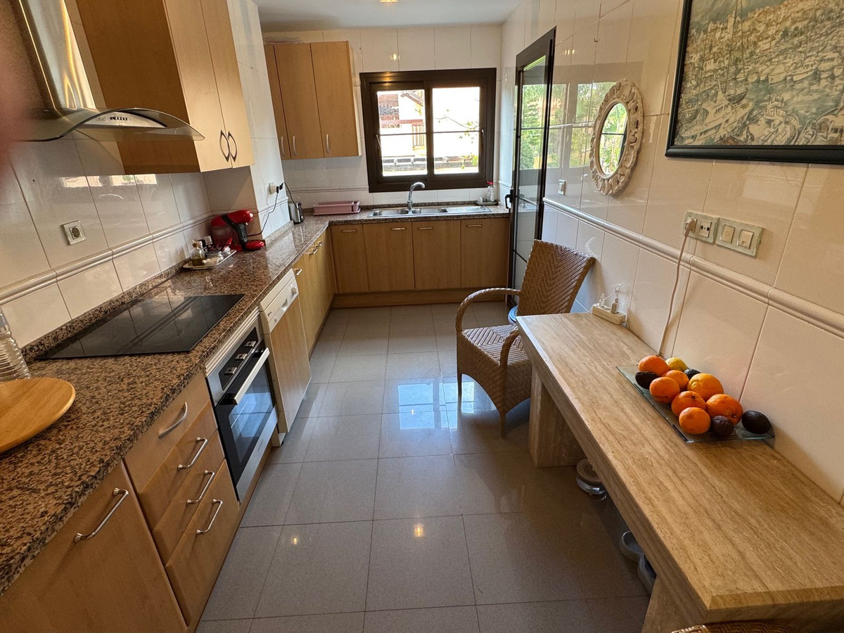 Appartement te koop in New Golden Mile | 4 slaapkamers H5395864
