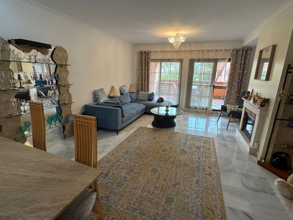 Appartement te koop in New Golden Mile | 4 slaapkamers H5395864