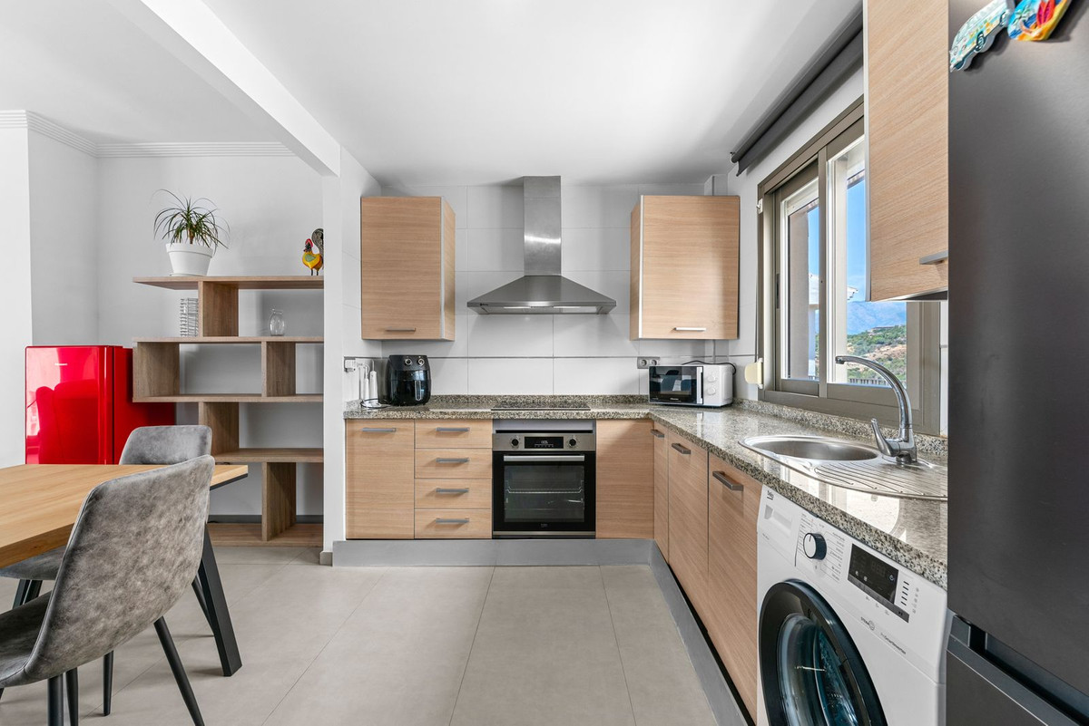 Appartement te koop in New Golden Mile | 2 slaapkamers H5429512
