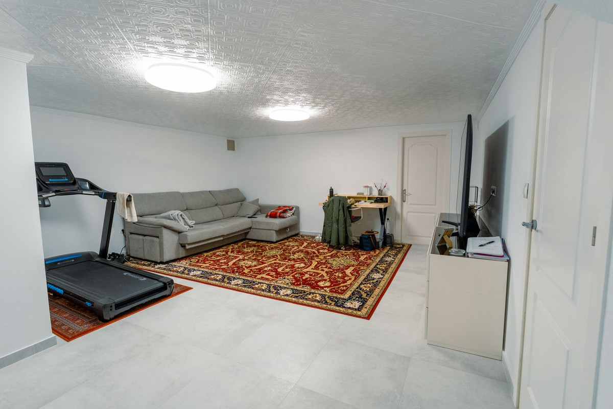 Appartement te koop in New Golden Mile | 4 slaapkamers H5434813