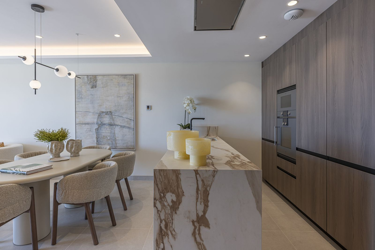 Appartement te koop in New Golden Mile | 2 slaapkamers H5454937