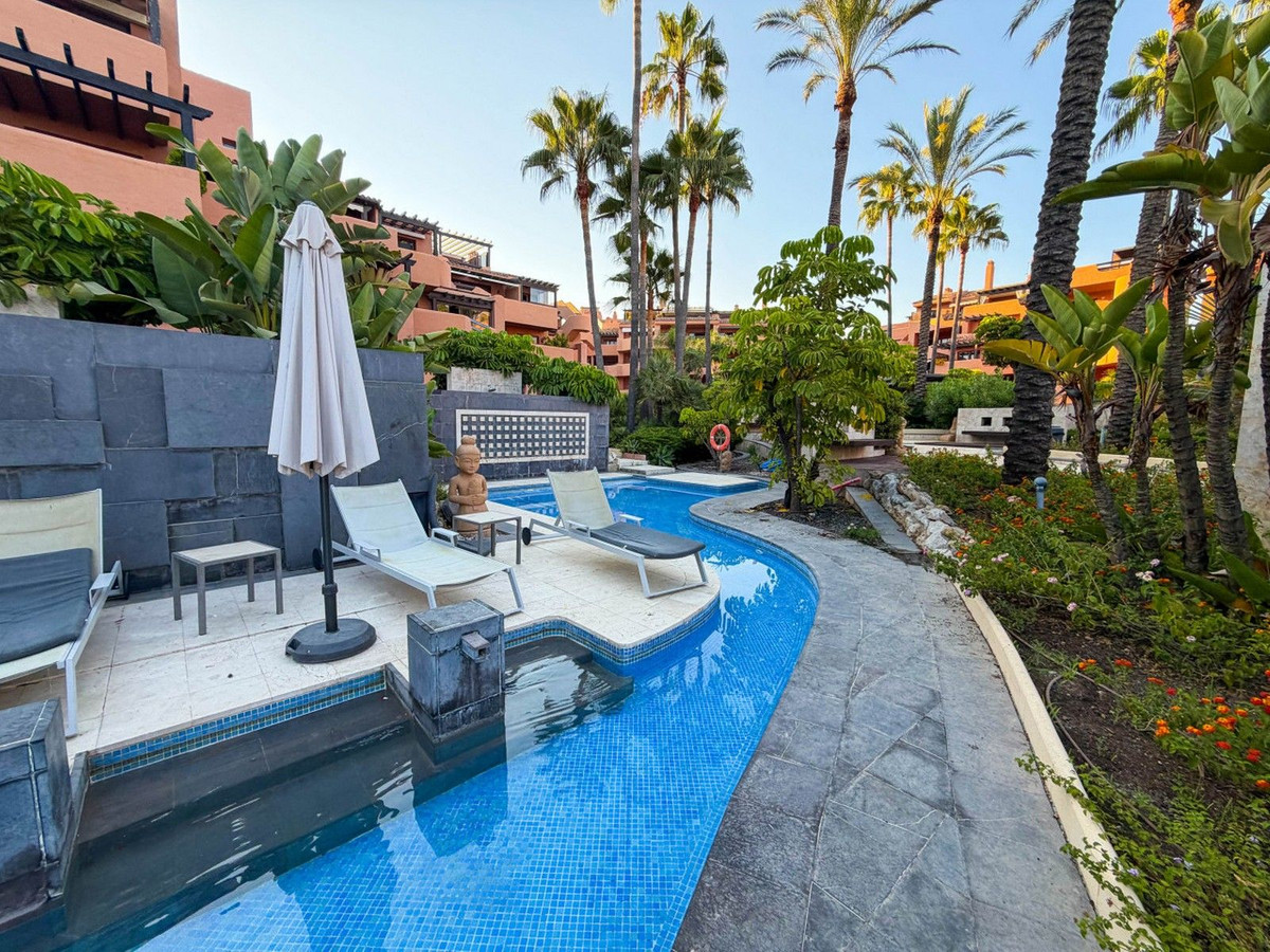 Appartement te koop in New Golden Mile | 2 slaapkamers H5463187