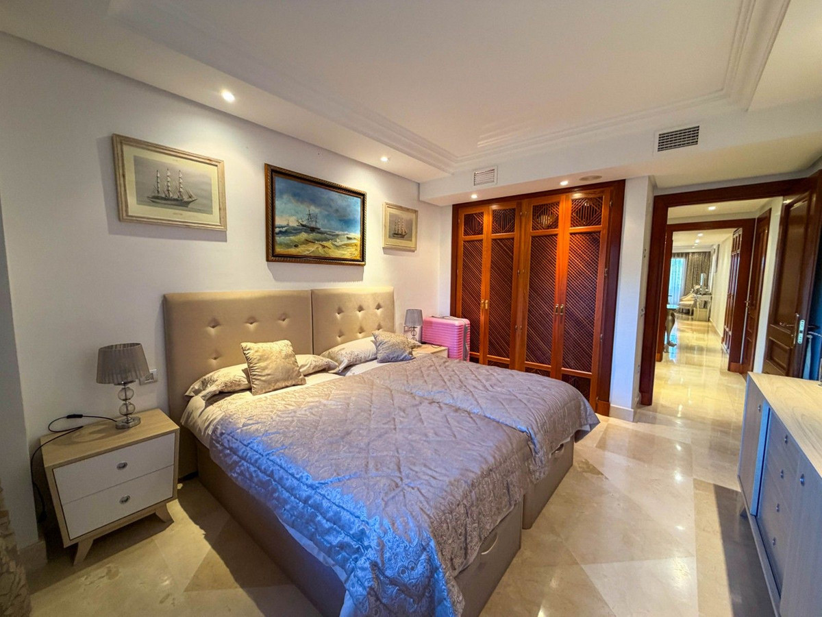 Appartement te koop in New Golden Mile | 2 slaapkamers H5463187