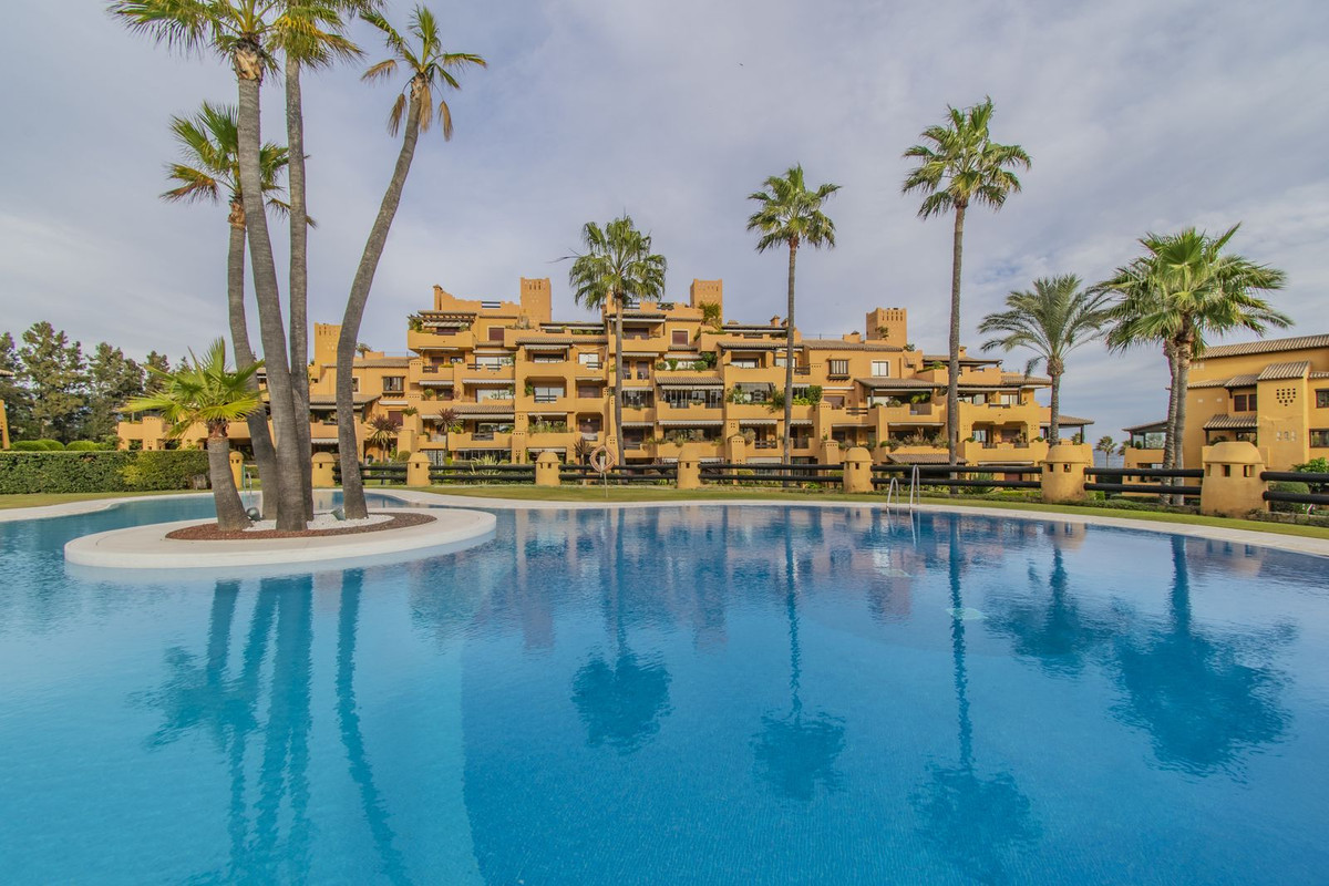 Appartement te koop in New Golden Mile | 3 slaapkamers H5483620