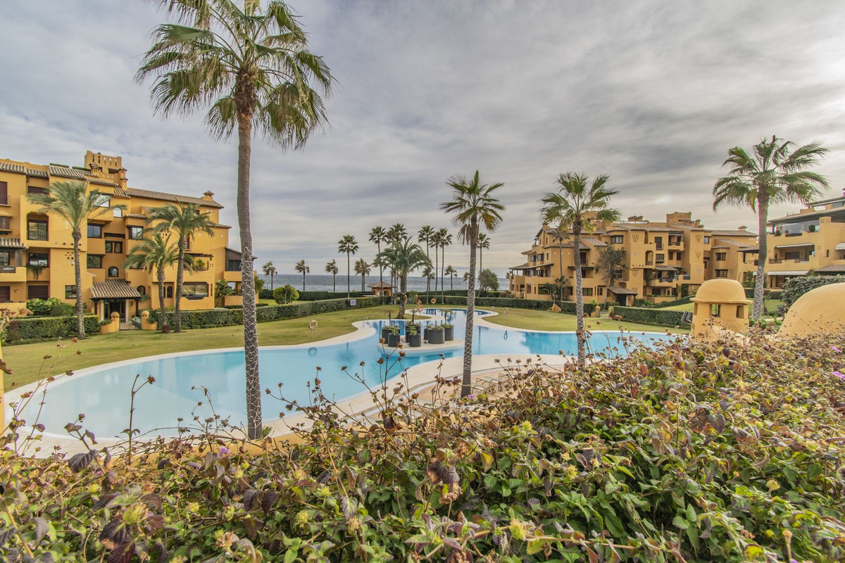 Appartement te koop in New Golden Mile | 3 slaapkamers H5483620