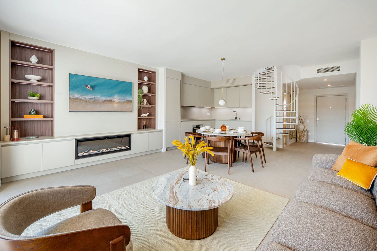 Appartement te koop in New Golden Mile | 3 slaapkamers H5498830
