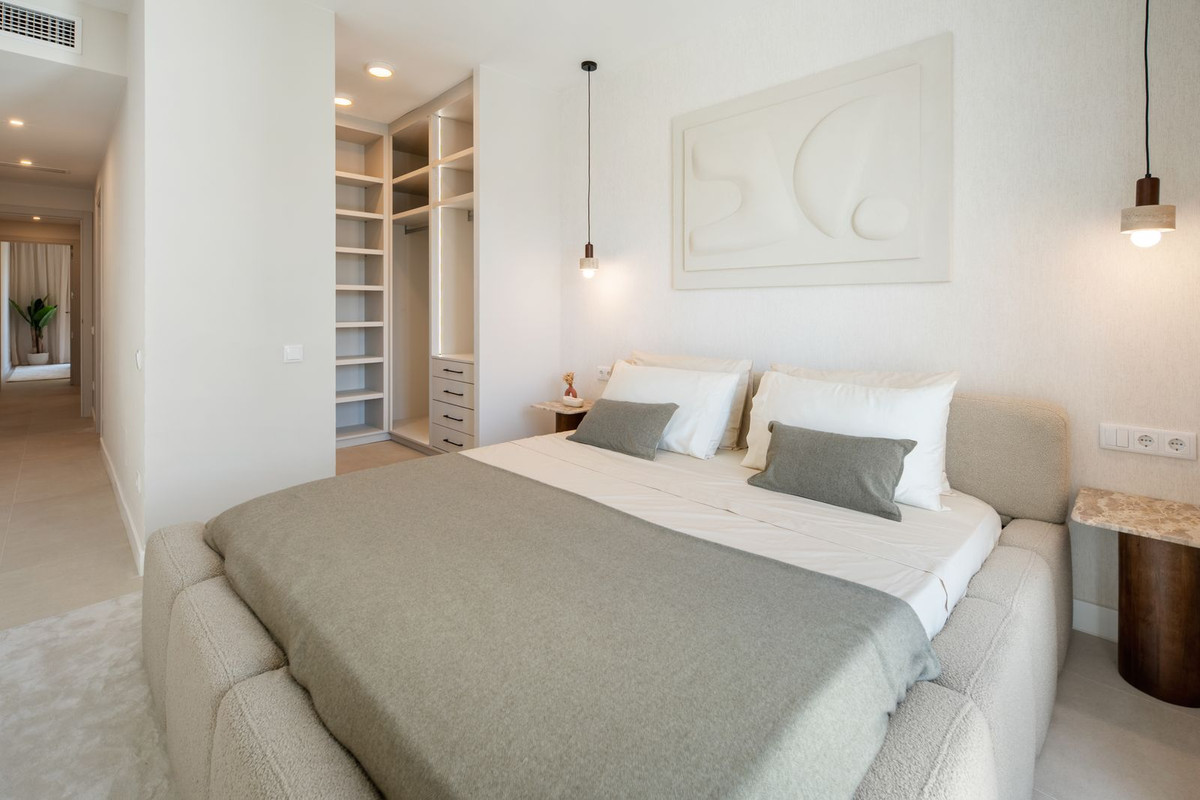 Appartement te koop in New Golden Mile | 3 slaapkamers H5498830