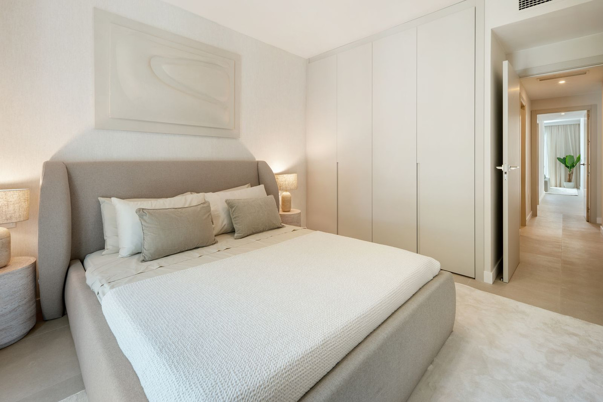 Appartement te koop in New Golden Mile | 3 slaapkamers H5498830