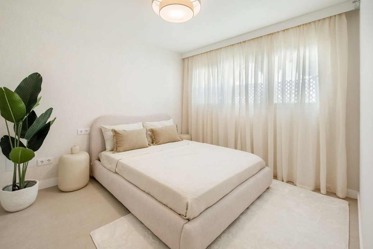 Appartement te koop in New Golden Mile | 3 slaapkamers H5498830