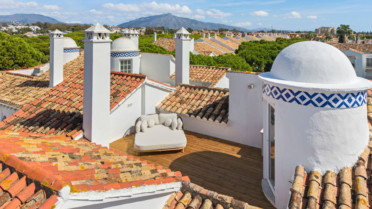 Appartement te koop in New Golden Mile | 3 slaapkamers H5498830
