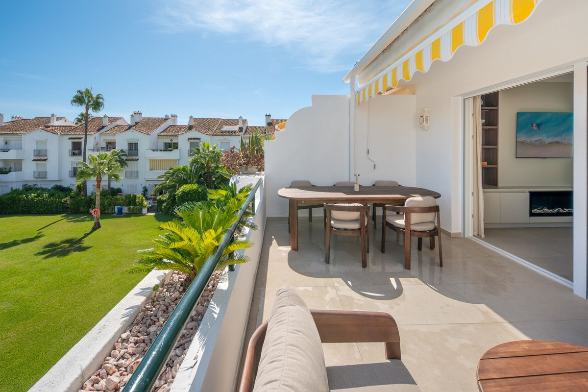 Appartement te koop in New Golden Mile | 3 slaapkamers H5498830