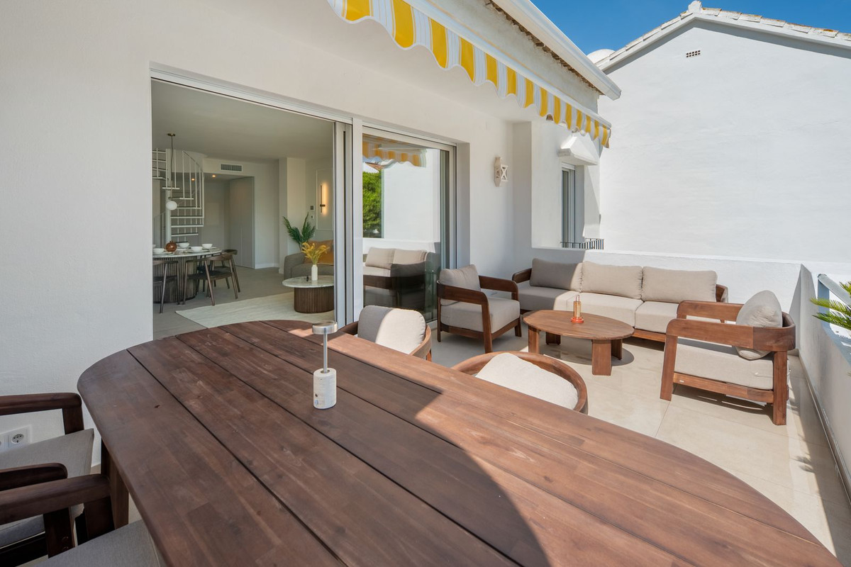 Appartement te koop in New Golden Mile | 3 slaapkamers H5498830