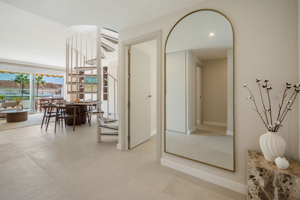 Appartement te koop in New Golden Mile | 3 slaapkamers H5498830