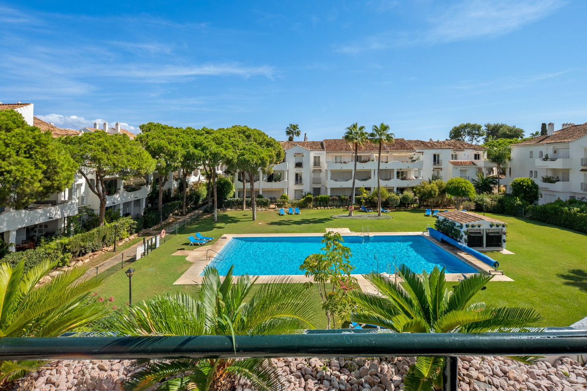 Appartement te koop in New Golden Mile | 3 slaapkamers H5498830
