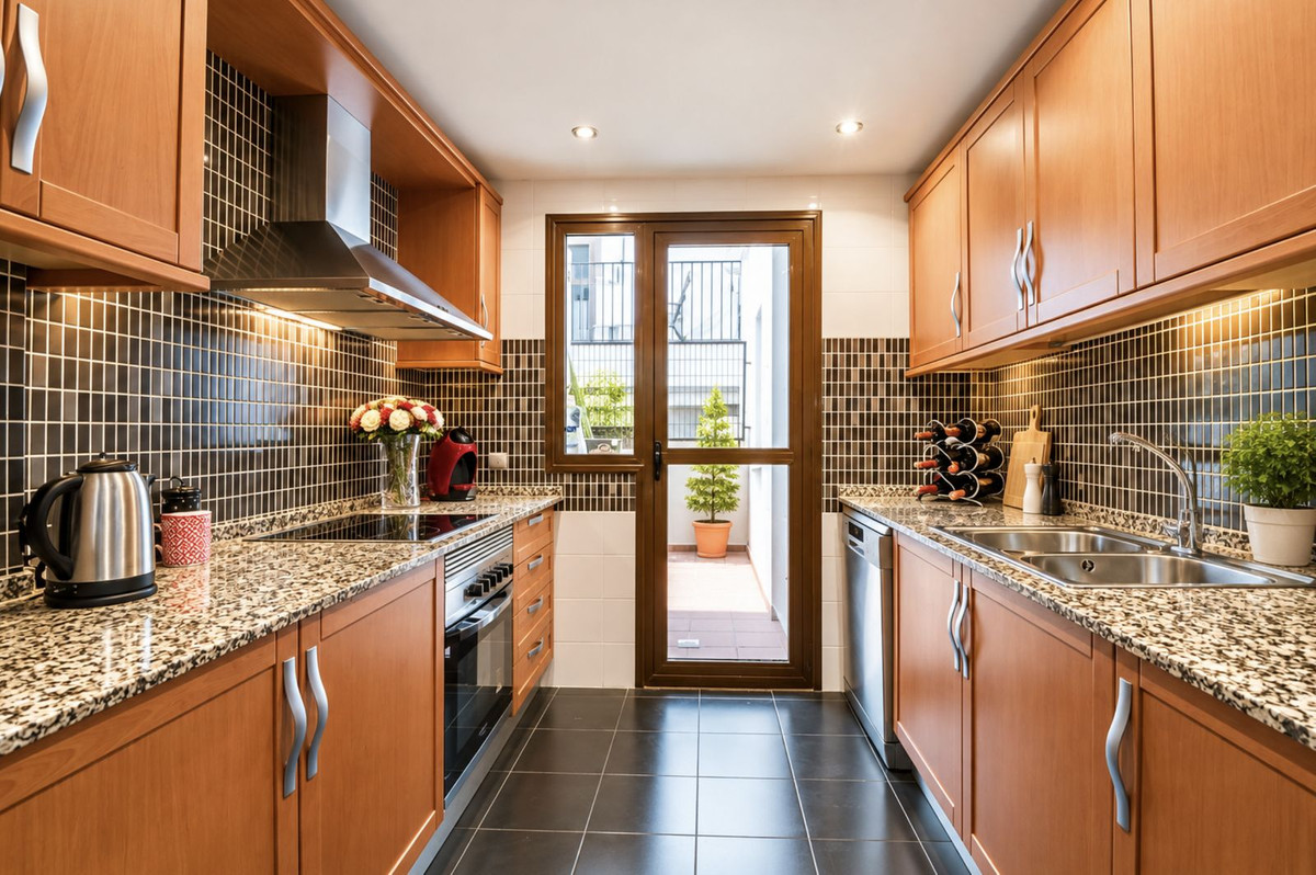 Appartement te koop in New Golden Mile | 2 slaapkamers H5502511