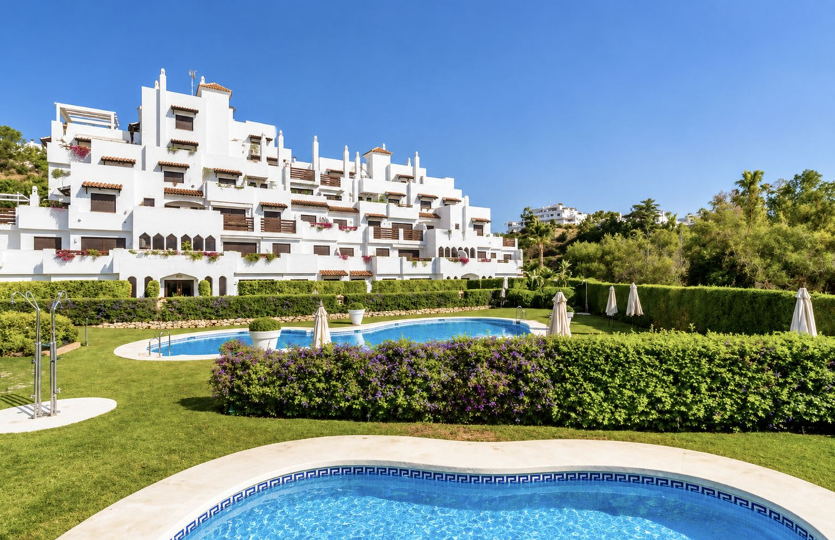 Appartement te koop in New Golden Mile | 2 slaapkamers H5502511