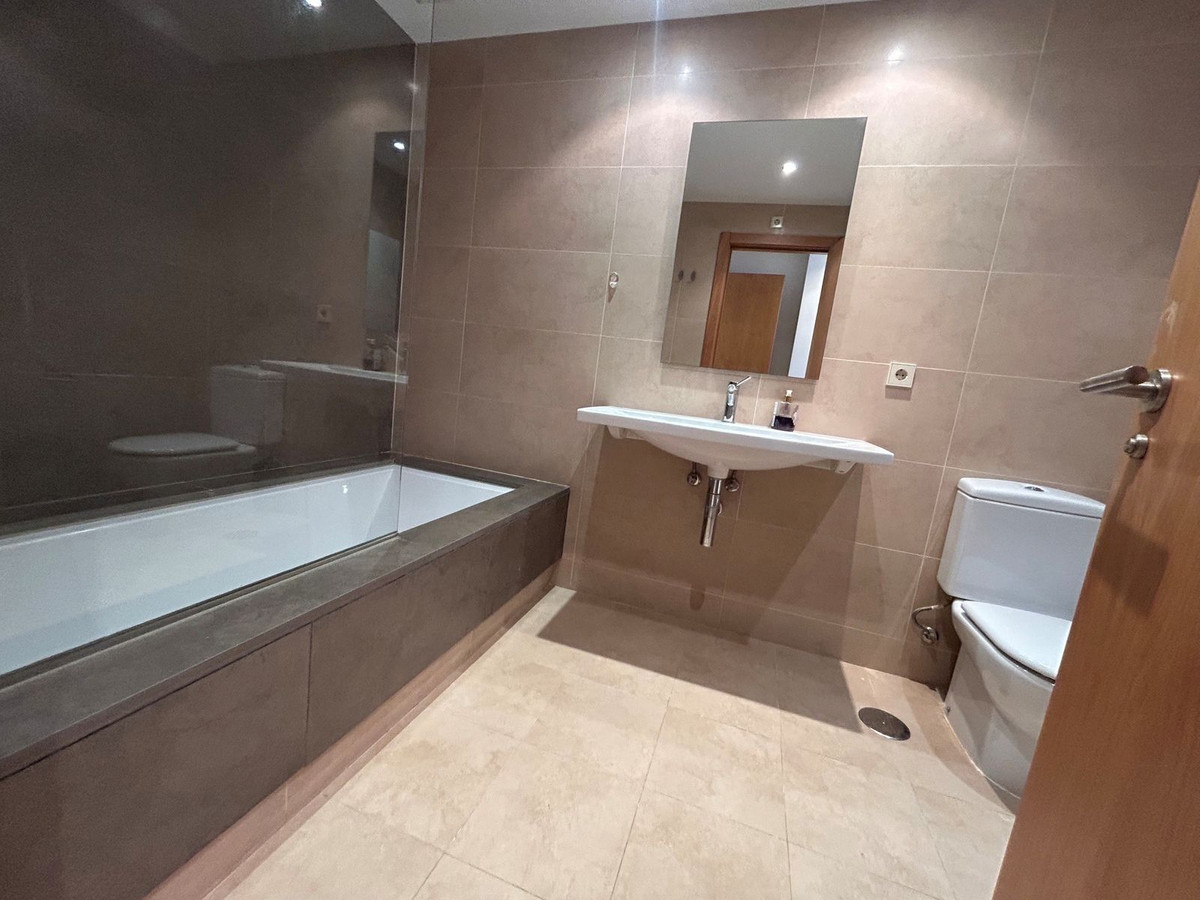 Appartement te koop in New Golden Mile | 2 slaapkamers H5516983