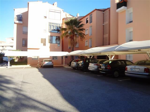 Tussenverdieping Appartement in Nueva Andalucía-1