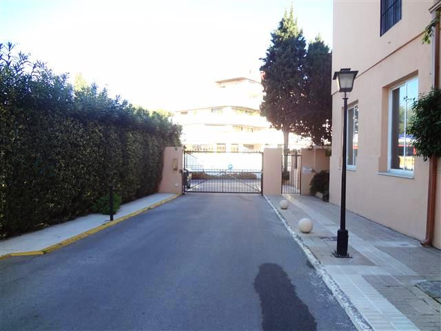 Tussenverdieping Appartement in Nueva Andalucía-29