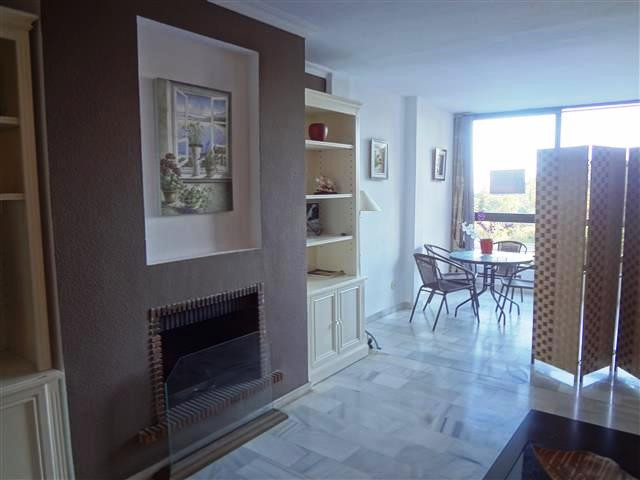 Tussenverdieping Appartement in Nueva Andalucía-5