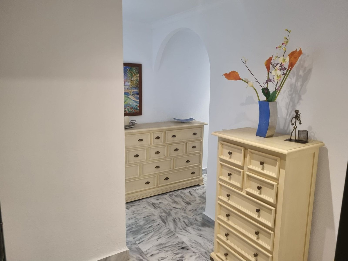 Appartement te koop in Nueva Andalucía | 3 slaapkamers H4324150