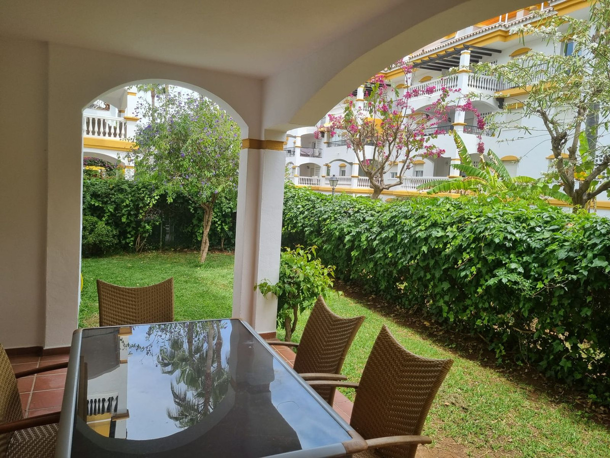Appartement te koop in Nueva Andalucía | 3 slaapkamers H4324150